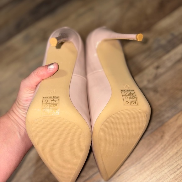 Elisabet Tang Blush Stiletto Heel - Picture 4 of 10